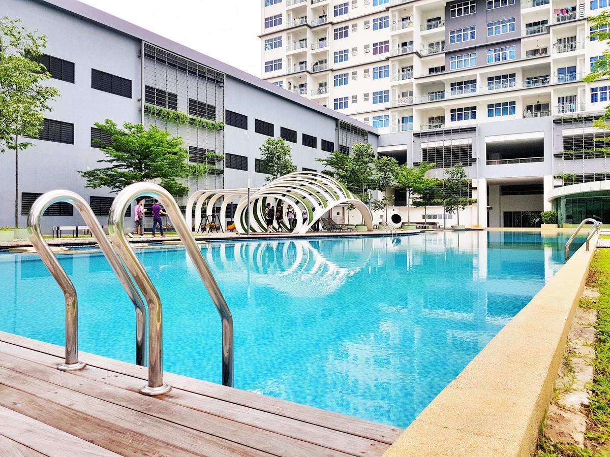 No.2 The Loft @Puchong Skypod Residence Esterno foto